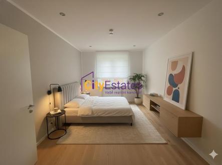 Prodej bytu, 3+1, 109 m² obrázek