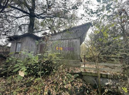 Prodej pozemku, trvalý travní porost, 1 643 m²