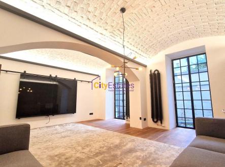 Prodej bytu, 1+1, 70 m²