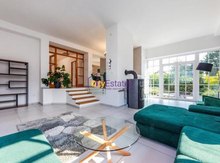 Pronájem domu/vily, 212 m²