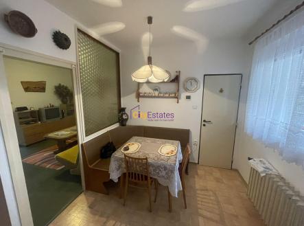 Pronájem bytu, 3+1, 109 m²