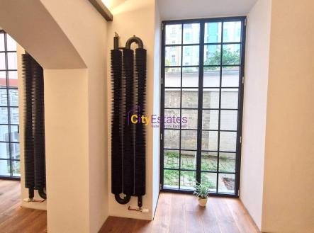 Prodej bytu, 2+1, 105 m²