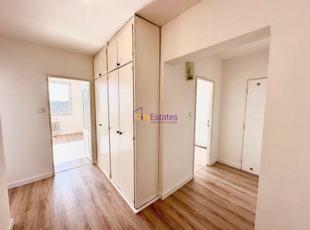 Pronájem bytu, 3+kk, 62 m²