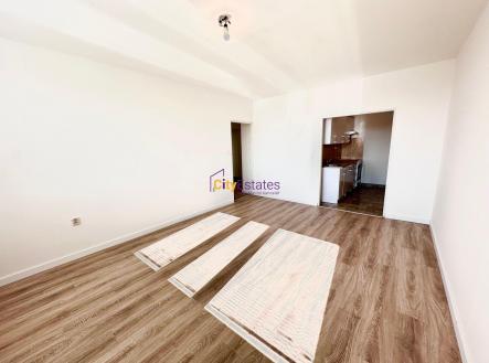 Pronájem bytu, 3+kk, 62 m²