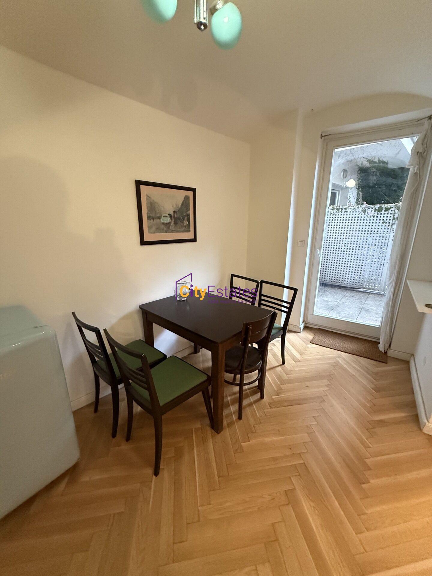 Ateliér  1kk  50m2 se zahrádkou k pronájmu - ulice Šimáčkova