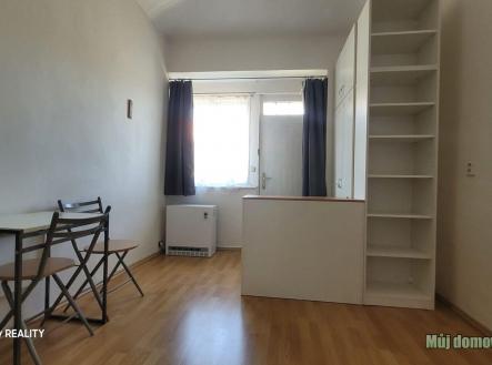 Pronájem bytu, 1+kk, 30 m²