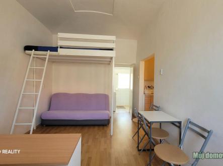 Pronájem bytu, 1+kk, 30 m²