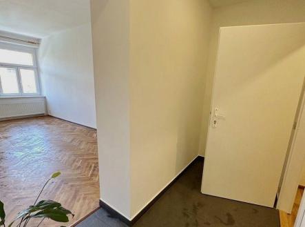 Pronájem bytu, 2+kk, 75 m²