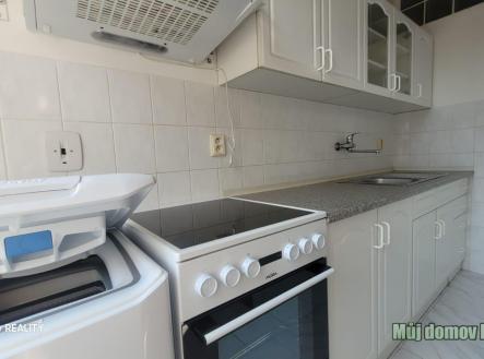 Pronájem bytu, 3+1, 85 m²