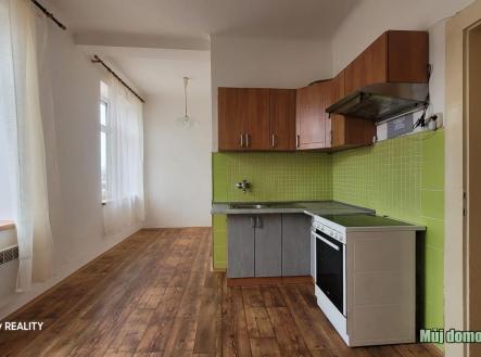 nab_454330515.jpg