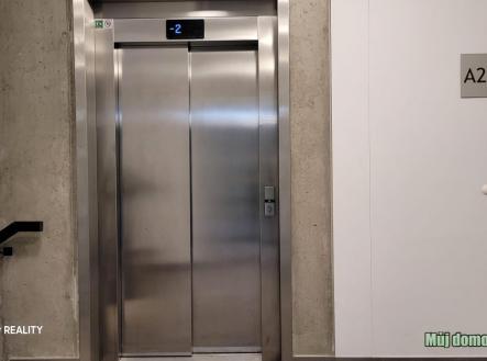 nab_458905269.jpg