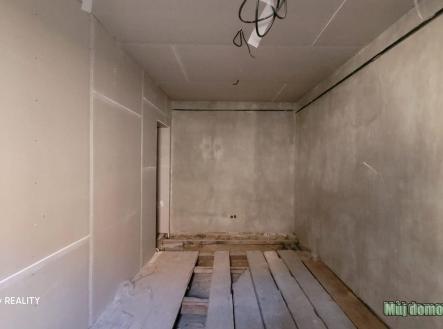 nab_449718233.jpg
