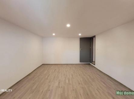 nab_449718153.jpg
