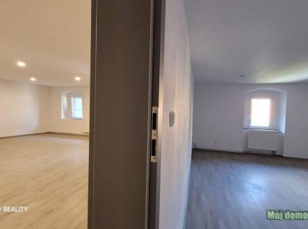 nab_449718145.jpg