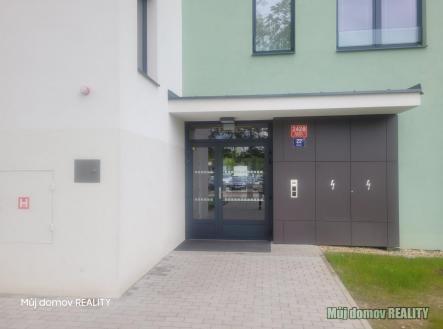 Pronájem bytu, 4+kk, 100 m²