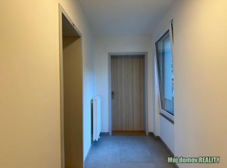 nab_468925845.jpg