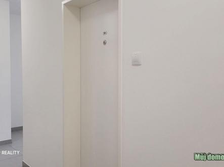 nab_467997341.jpg