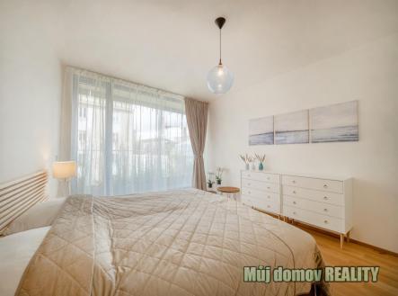 1748358769_uXDZxoJlpt.jpg
