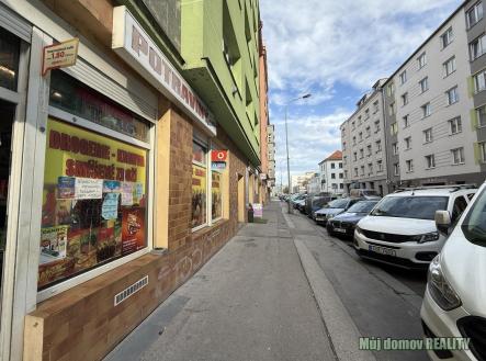 Pronájem obchodní prostor, 45 m²