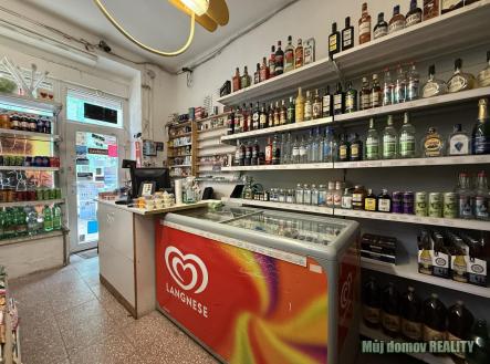 Pronájem obchodní prostor, 45 m²