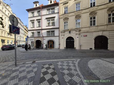 Pronájem bytu, 4+kk, 105 m²