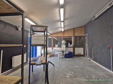 Pronájem skladovací prostor, 60 m²