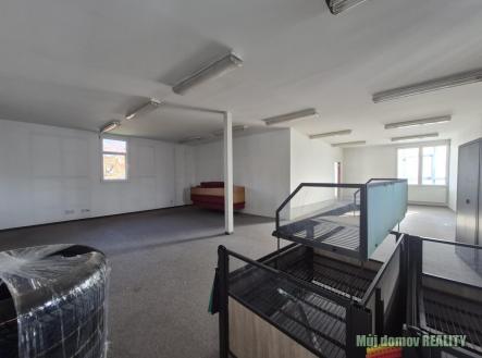 Pronájem kanceláře, 100 m²