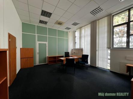 WhatsApp Image 2025-10-07 at 11.51.20 (5).jpeg