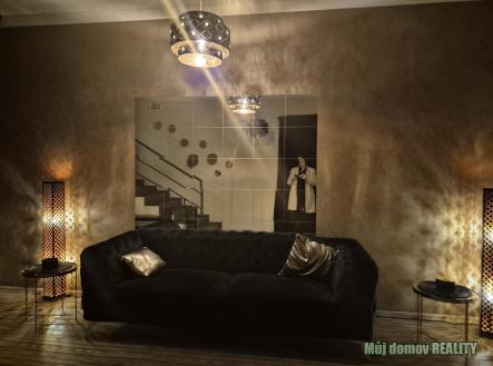 Pronájem obchodní prostor, 150 m²