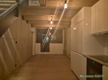 Obrázek WhatsApp, 2025-11-03 v 22.33.29_da9eb229.jpg