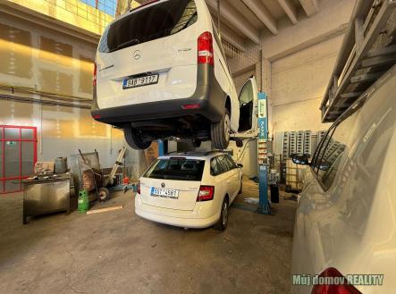 WhatsApp Image 2025-11-12 at 14.02.55 (2).jpeg