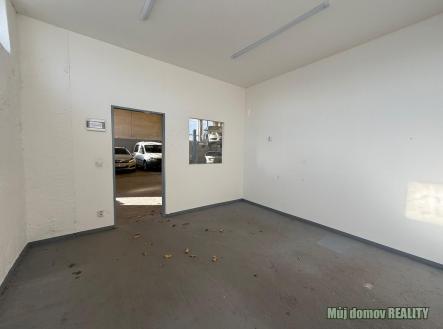 WhatsApp Image 2025-11-12 at 14.02.53.jpeg