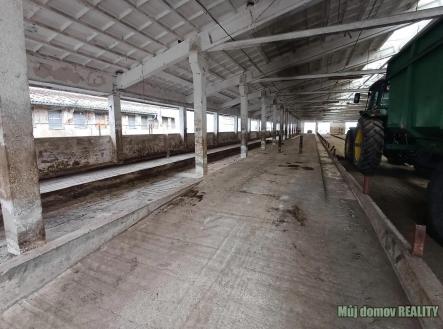 Pronájem zemědělského objektu, 3 000 m²