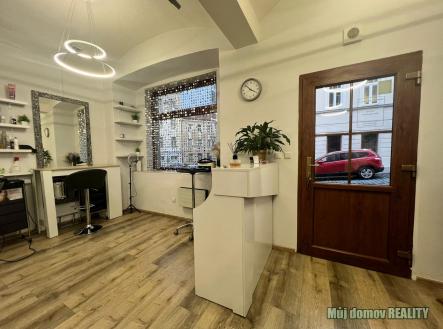 WhatsApp Image 2025-11-18 at 14.08.47.jpeg