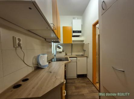 Pronájem bytu, 3+1, 100 m²