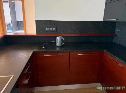 Pronájem bytu, 3+kk, 80 m²