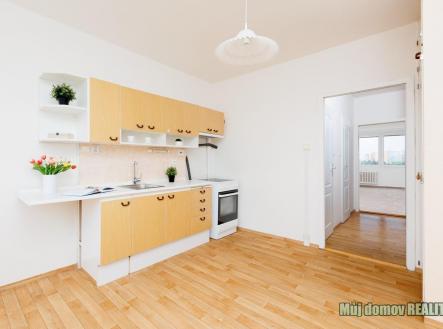 Pronájem bytu, 3+1, 77 m²