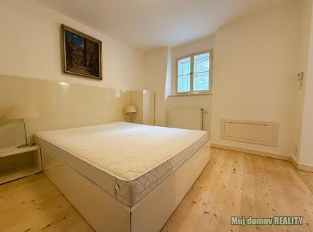 Pronájem bytu, 2+1, 60 m²