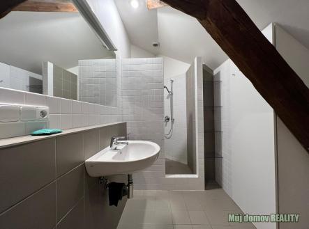 Pronájem bytu, 2+kk, 86 m²