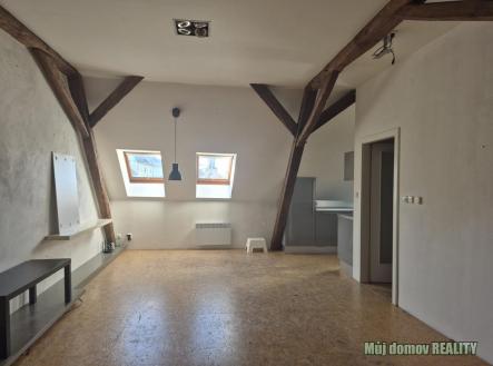 Pronájem bytu, 2+kk, 86 m²