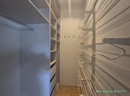 Pronájem bytu, 2+kk, 86 m²