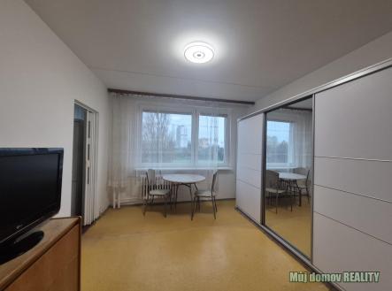 Pronájem bytu, 1+1, 33 m²