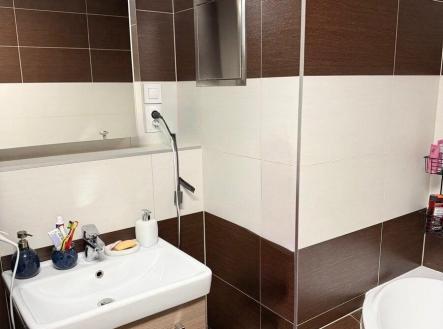 628354745_1647066286464528_6989657925833315600_n (1).jpg