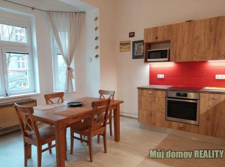 Pronájem bytu, 2+1, 70 m²