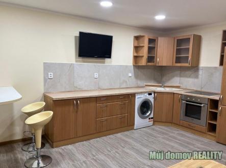 Pronájem bytu, 4+kk, 83 m²