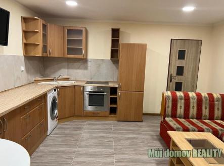 Pronájem bytu, 4+kk, 83 m²