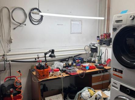 Pronájem skladovací prostor, 30 m²