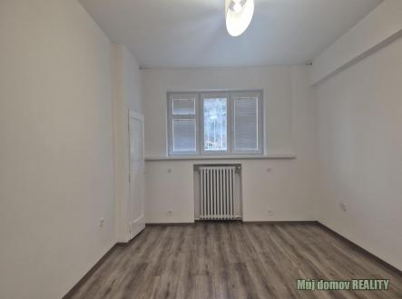 Pronájem bytu, 1+kk, 30 m²