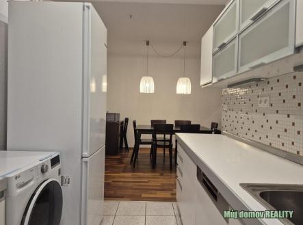 Pronájem bytu, 4+kk, 85 m²