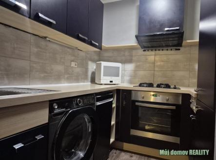 Pronájem bytu, 2+kk, 42 m²